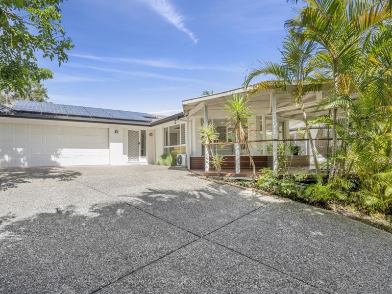 12 Benalla Court, Parkwood QLD 4214