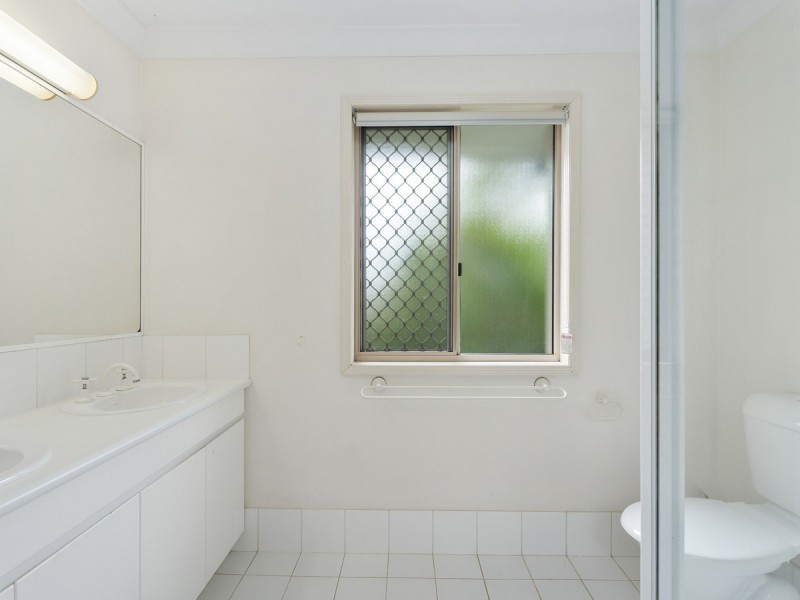 80/152 Palm Meadows Drive, Carrara QLD 4211