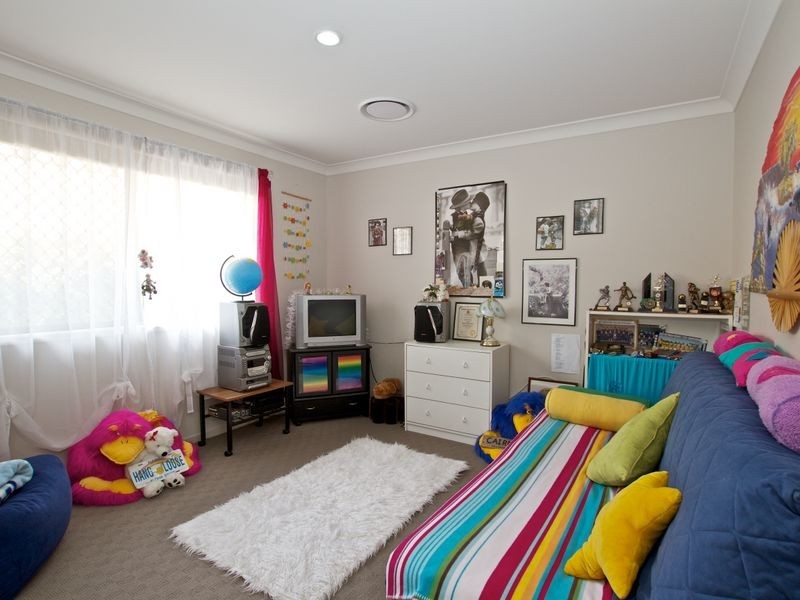 1 Thomas Hilton Place, Nerang QLD 4211