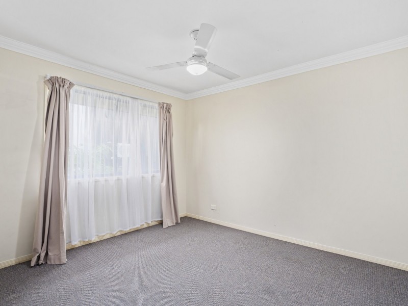 14 Tara Vista Boulevard, Highland Park QLD 4211
