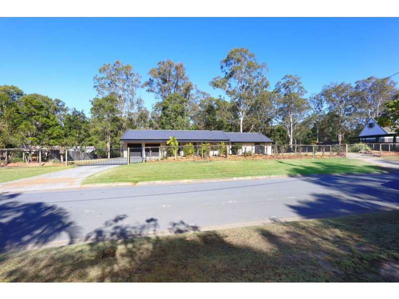 10 Natan Road, Mudgeeraba QLD 4213