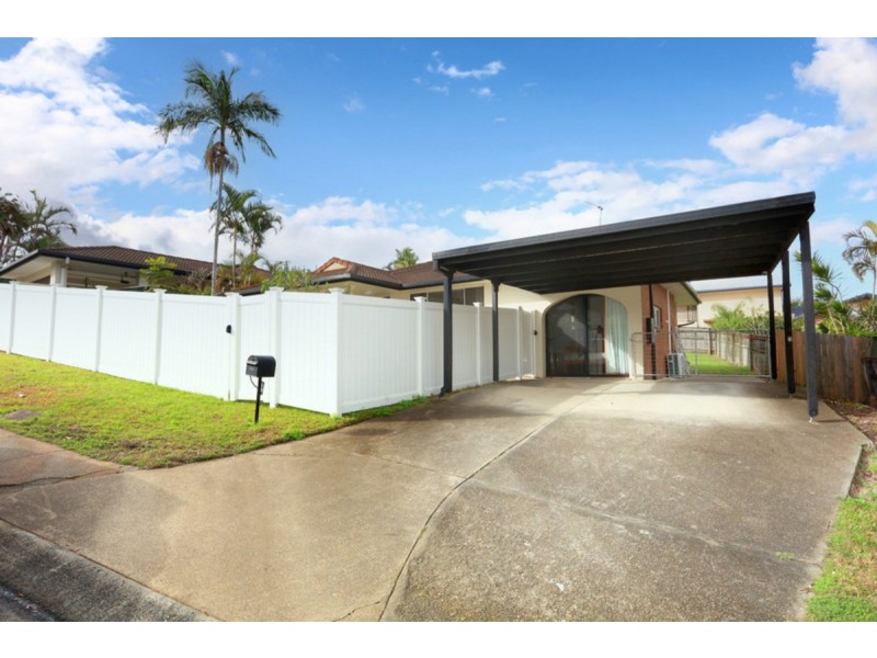 29 Pappas Way, Carrara QLD 4211