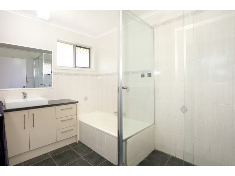 29 Pappas Way, Carrara QLD 4211