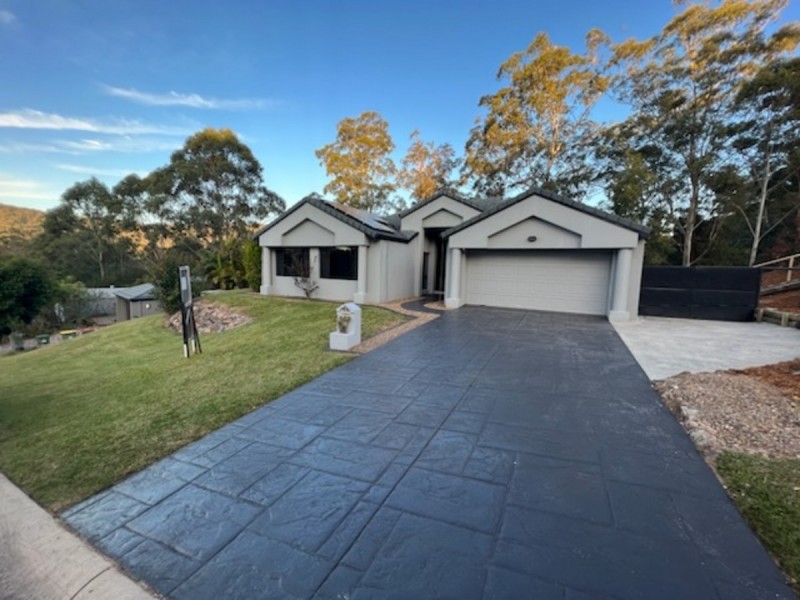 6-8 Eden Park Court, Mount Nathan QLD 4211