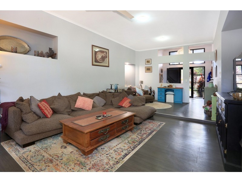 6-8 Eden Park Court, Mount Nathan QLD 4211
