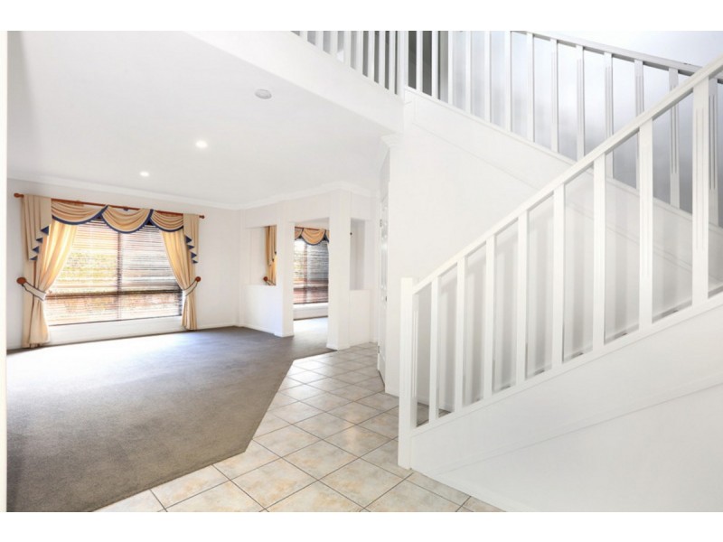 4 Cajeput Court, Reedy Creek QLD 4227