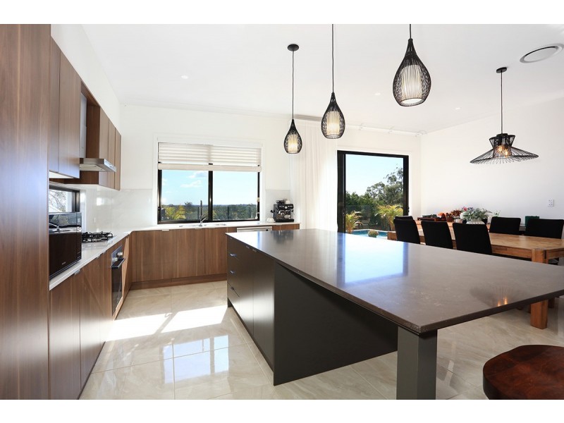 34 Coronata Place, Reedy Creek QLD 4227