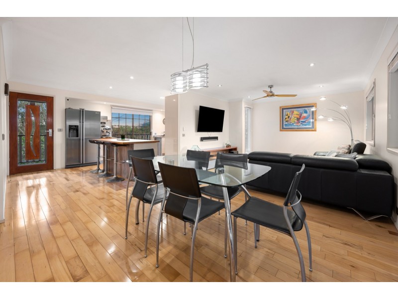 40 Jingella Street, Hope Island QLD 4212
