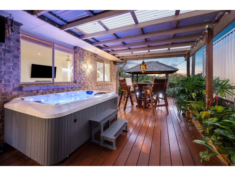 40 Jingella Street, Hope Island QLD 4212