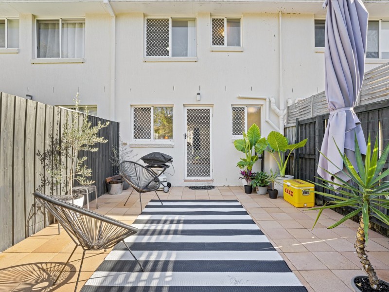 57/125 Pappas Way, Carrara QLD 4211