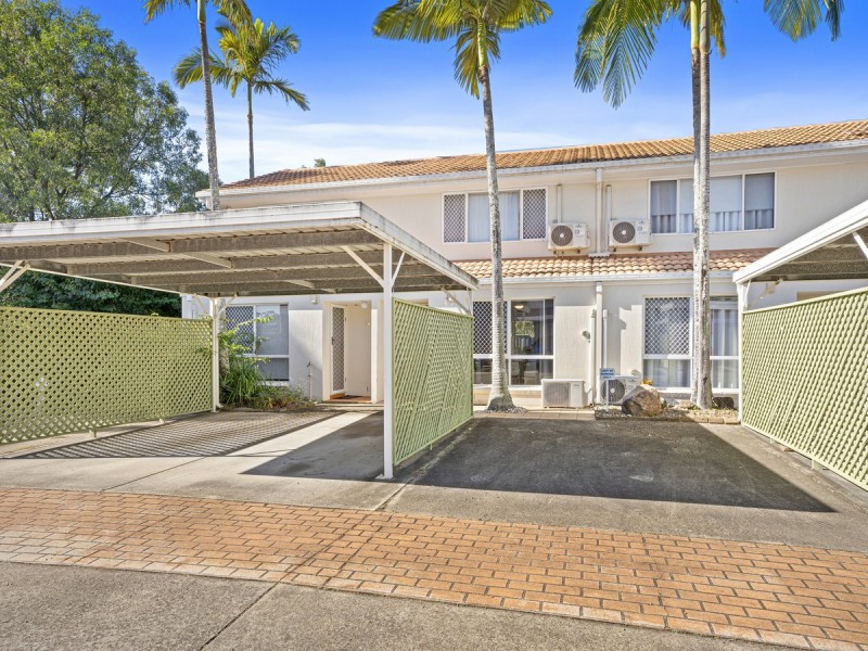 57/125 Pappas Way, Carrara QLD 4211
