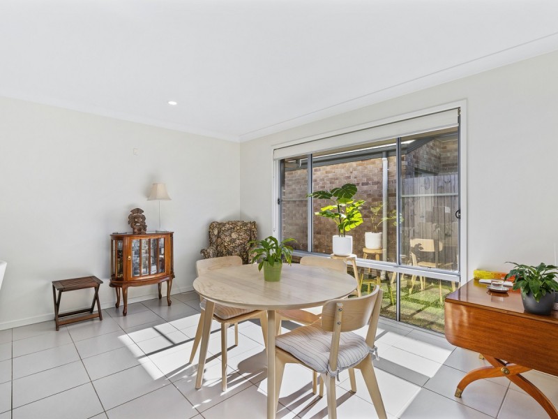 28 Brookside Circuit, Ormeau QLD 4208