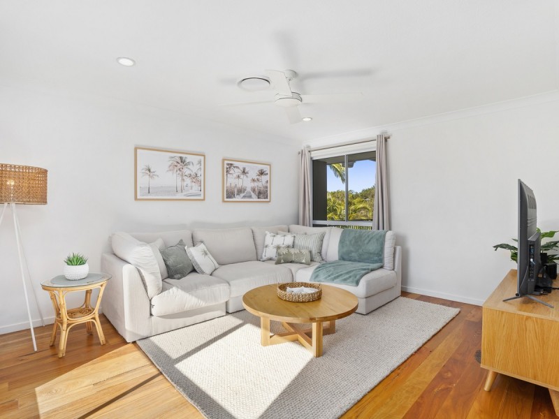 8 Turnberry Court, Robina QLD 4226