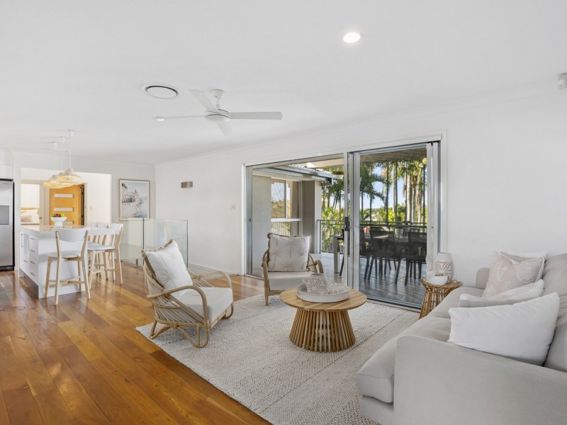 8 Turnberry Court, Robina QLD 4226