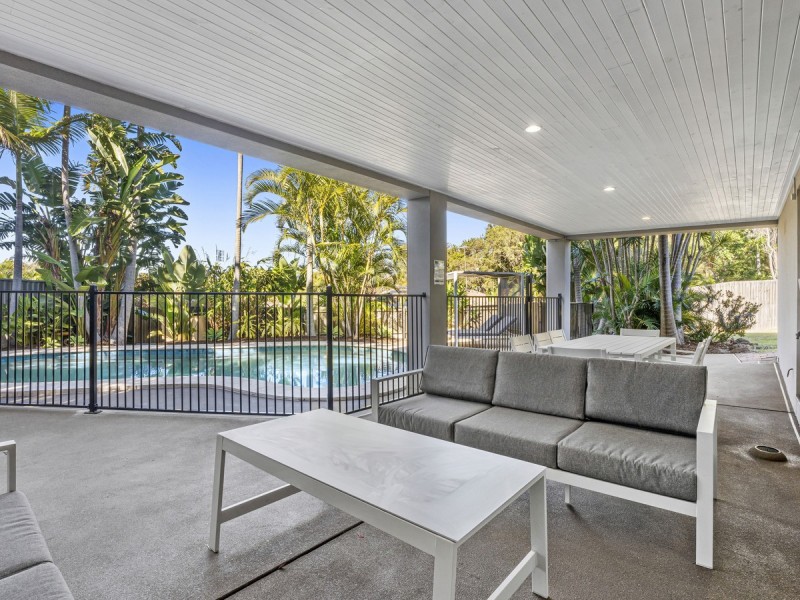 8 Turnberry Court, Robina QLD 4226