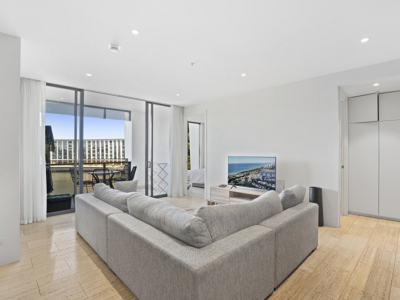 403W/1 Marina Drive, Benowa QLD 4217