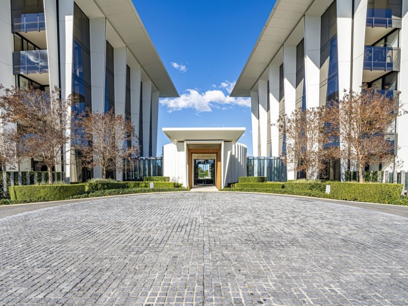 403W/1 Marina Drive, Benowa QLD 4217