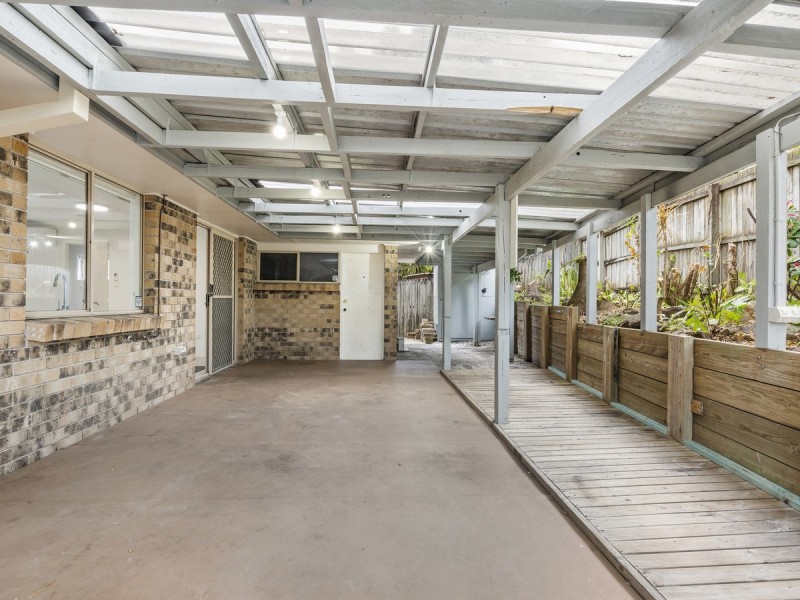 11 Knight Crescent, Nerang QLD 4211