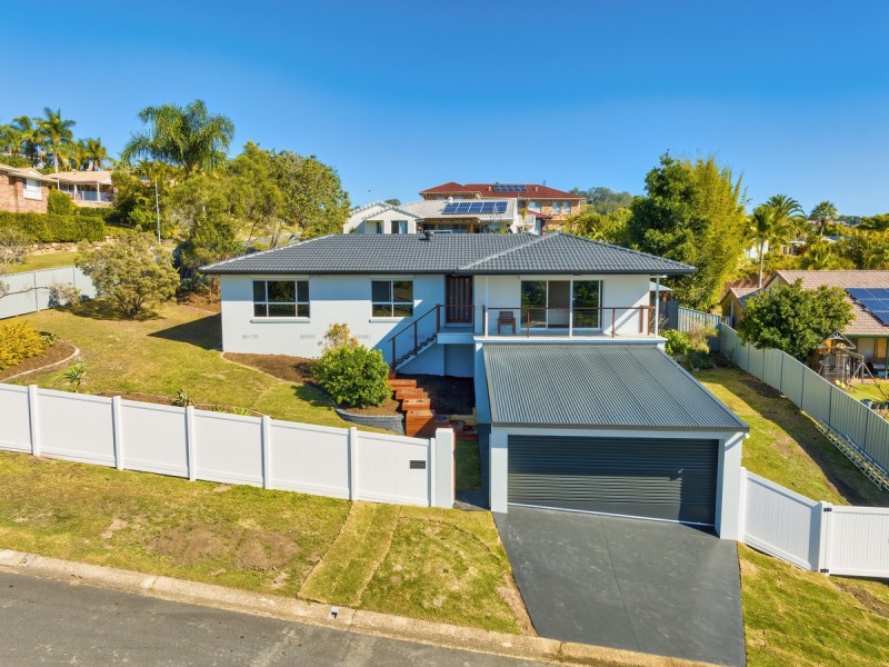 2 Kilmarnock Close, Highland Park QLD 4211
