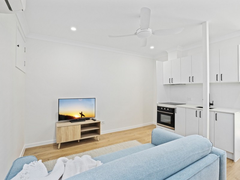 2 Kilmarnock Close, Highland Park QLD 4211