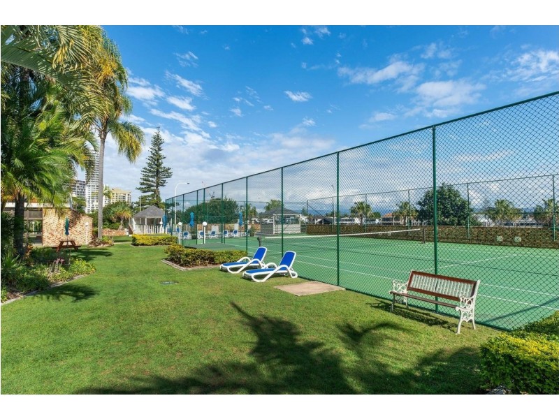 28/33 Thornton Street, Surfers Paradise QLD 4217