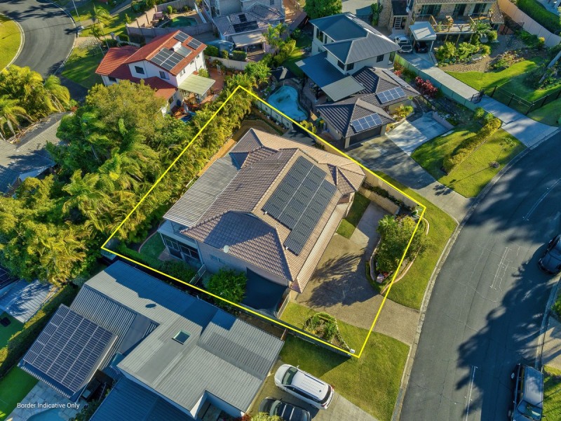 30 Carcoola Street, Benowa QLD 4217