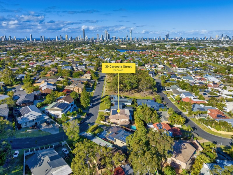 30 Carcoola Street, Benowa QLD 4217