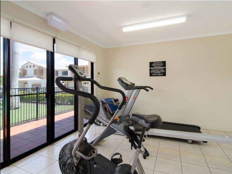 119/136 Palm Meadows Drive, Carrara QLD 4211