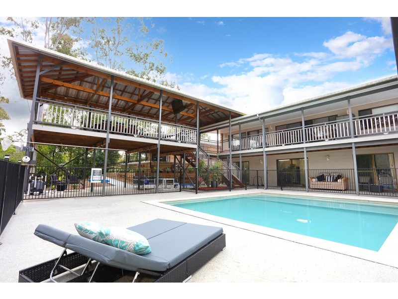 9 Pinewood Street, Upper Coomera QLD 4209