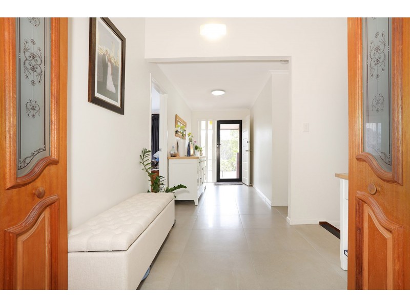 9 Pinewood Street, Upper Coomera QLD 4209