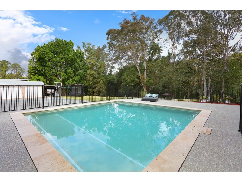 9 Pinewood Street, Upper Coomera QLD 4209