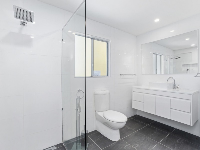 42 Mortensen Road, Nerang QLD 4211