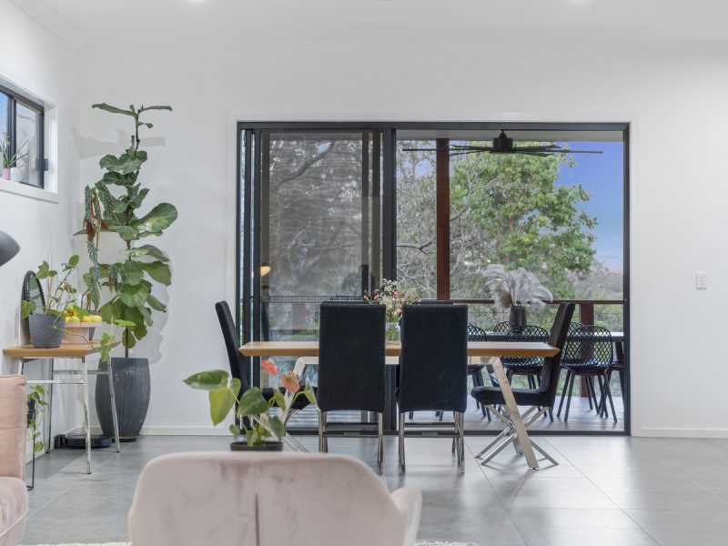 165 Country Crescent, Nerang QLD 4211