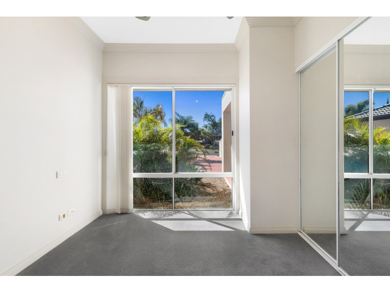 30 Kuranda Drive, Robina QLD 4226