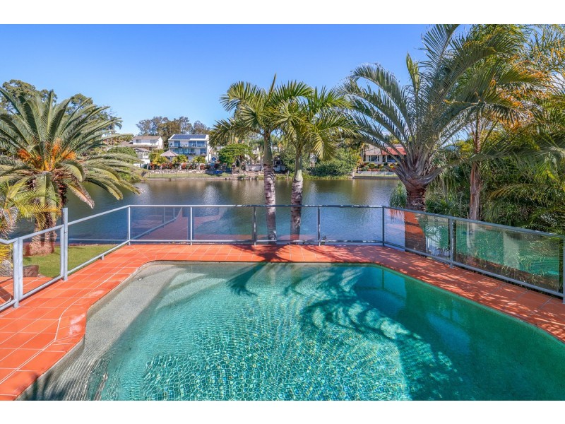30 Kuranda Drive, Robina QLD 4226