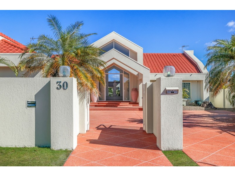 30 Kuranda Drive, Robina QLD 4226