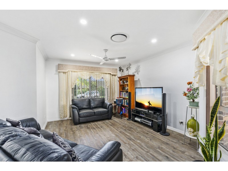 4 Billeroy Place, Nerang QLD 4211