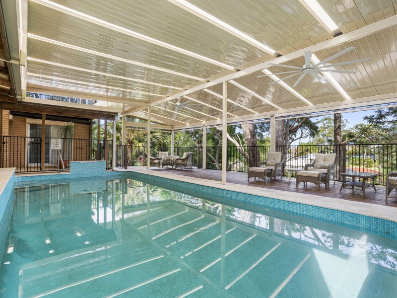 10 Tomanbil Terrace, Ashmore QLD 4214