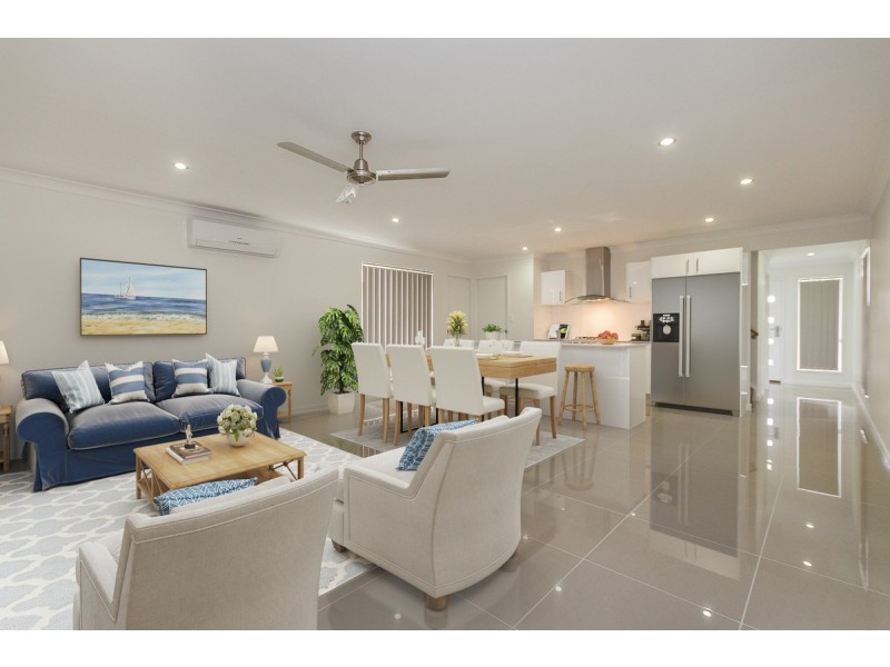 65 Macintyre Parade, Pacific Pines QLD 4211