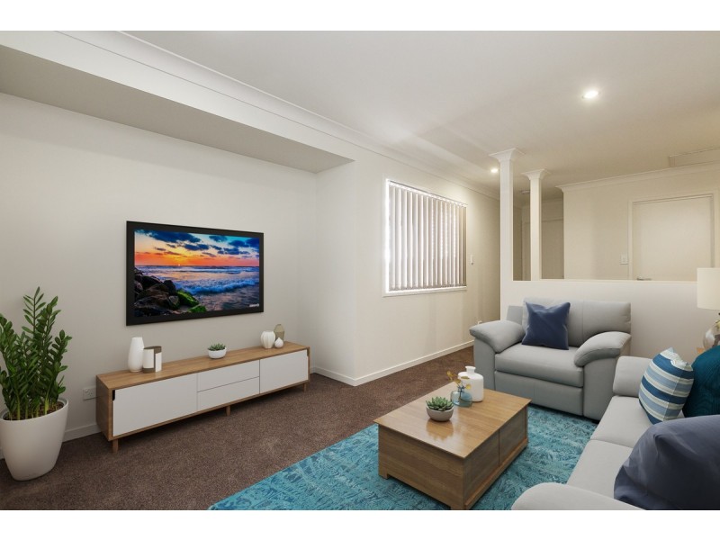 65 Macintyre Parade, Pacific Pines QLD 4211