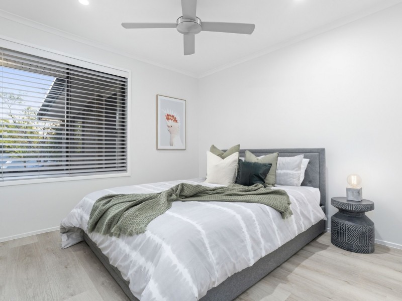 13 Edelsten Court, Carrara QLD 4211