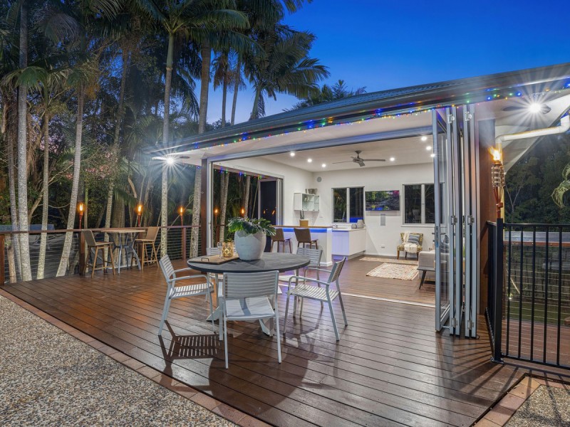 13 Edelsten Court, Carrara QLD 4211