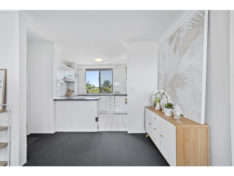 13/249 Bayview Street, Hollywell QLD 4216