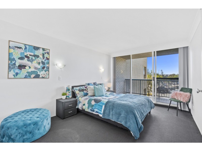 13/249 Bayview Street, Hollywell QLD 4216