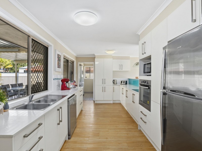 82 Chisholm Road, Carrara QLD 4211