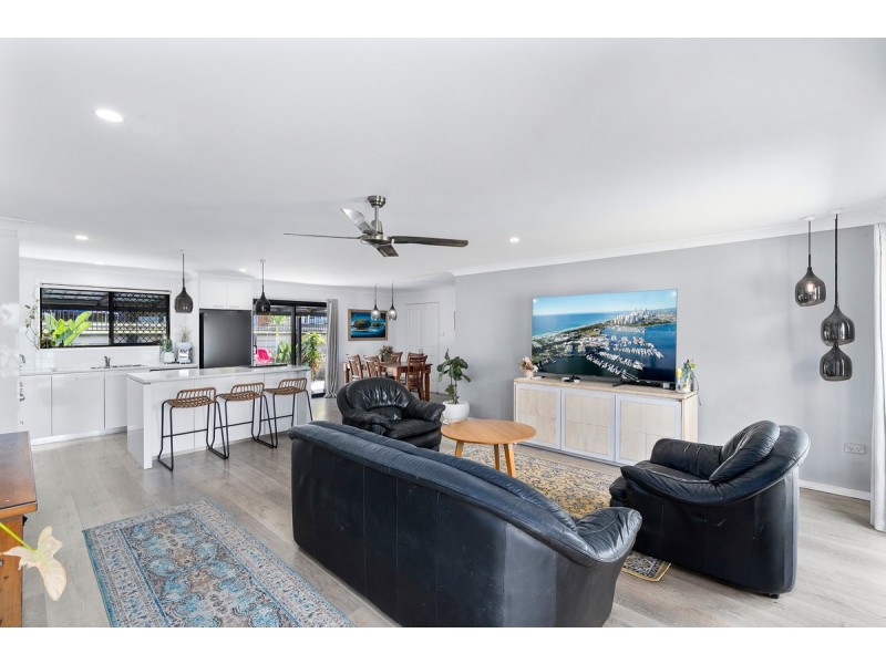 7 Baloo Crescent, Nerang QLD 4211