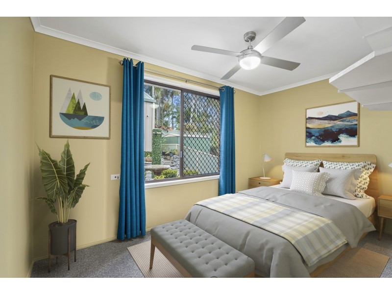 2 Perth Square, Highland Park QLD 4211