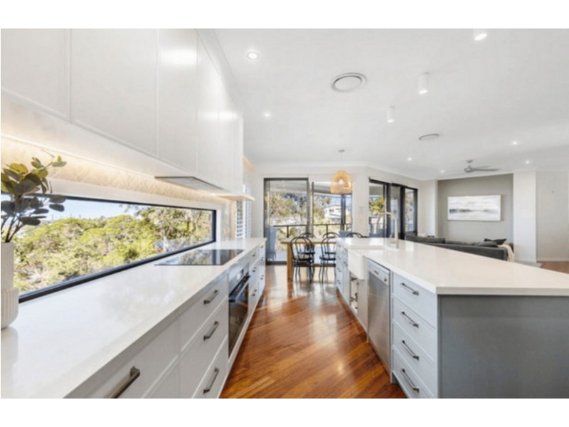 17 John Francis Drive, Carrara QLD 4211