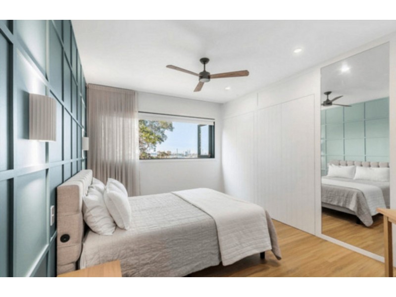 17 John Francis Drive, Carrara QLD 4211