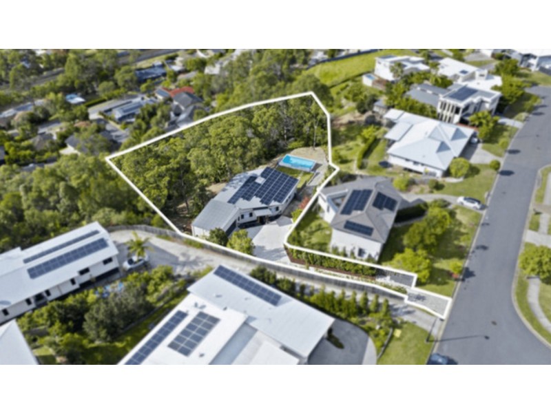 17 John Francis Drive, Carrara QLD 4211